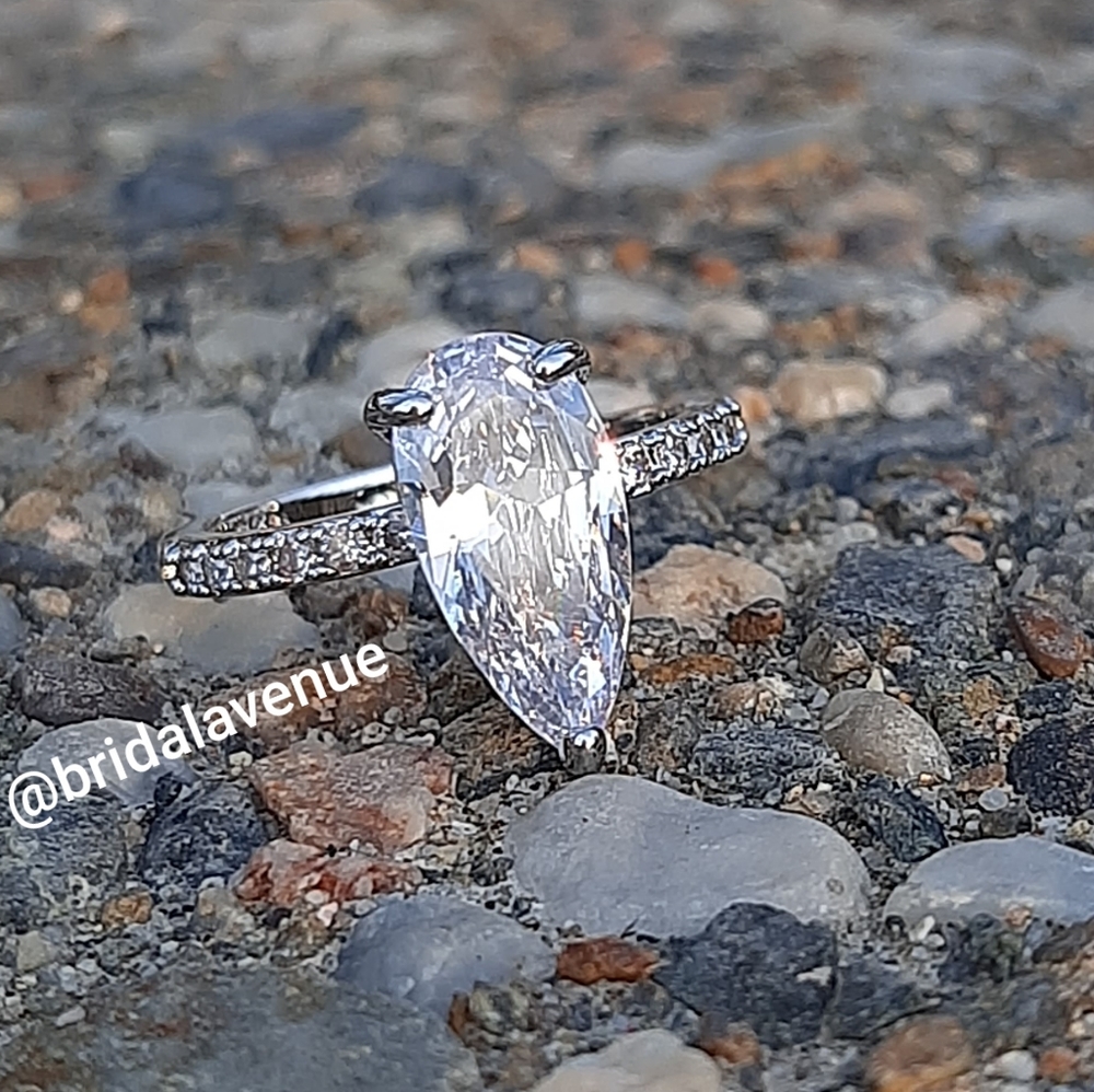 Silver Simulated Diamonds Teardrop Ring - Picture 7 of 8